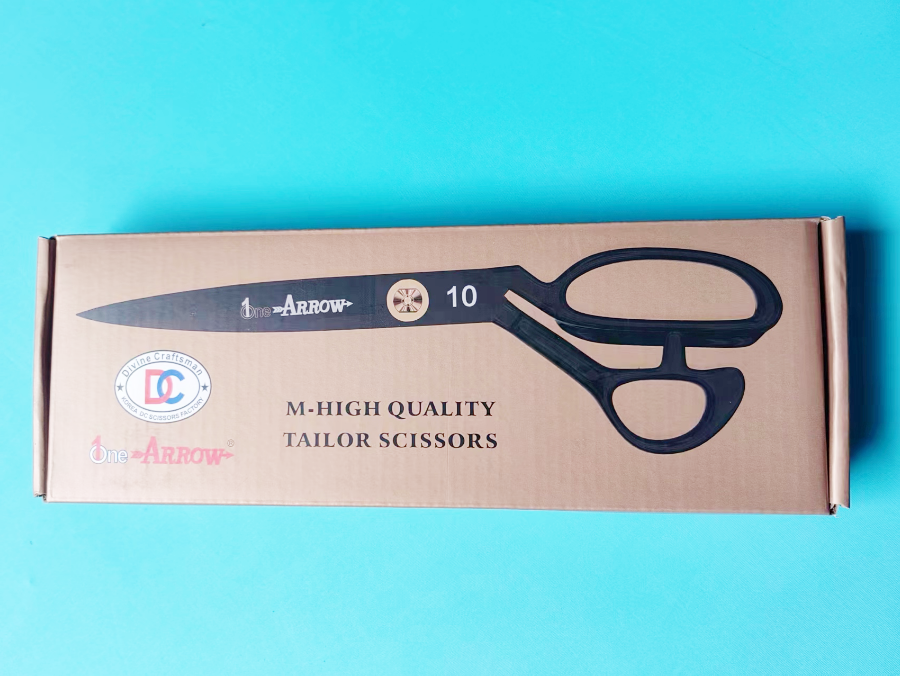 Mid to high end clothing tailor scissors